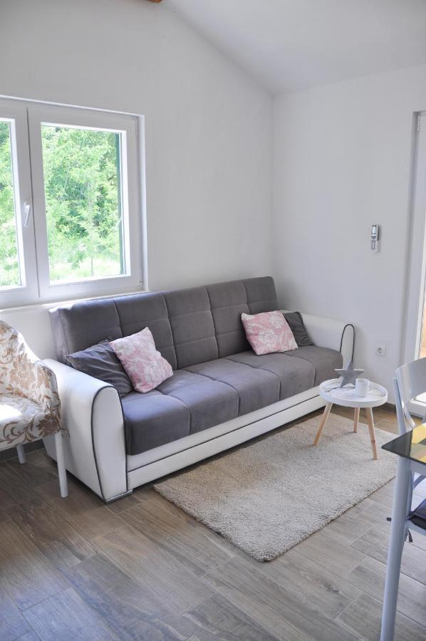 Apartmani Carnizza Ražanac Exteriér fotografie